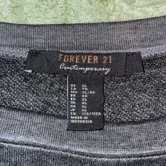 Forever 21 Contemporary Women’s Sweatshirt. Size XL - Picture 5 of 5
